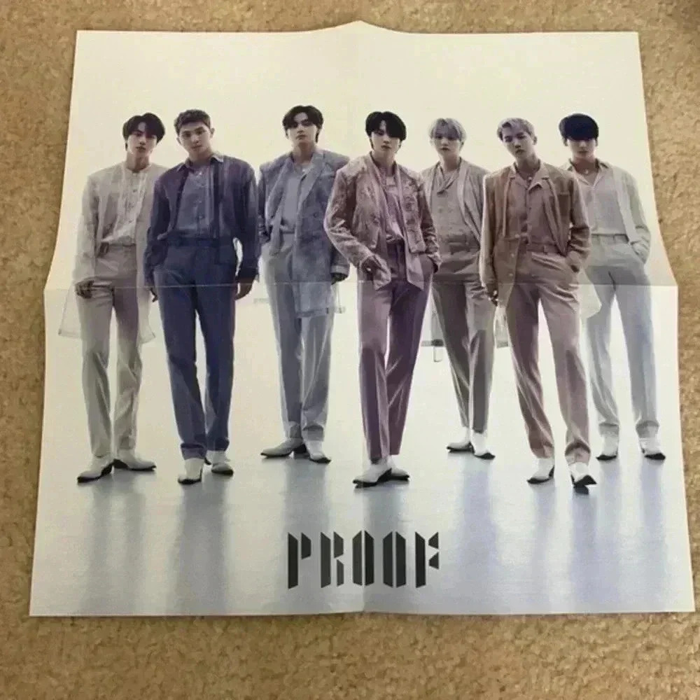 BTS Compact Proof Album - Picture 3 of 5